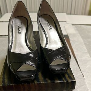 Moda Spana Women's Pumps Shoes Patent Leather, Size 9.5